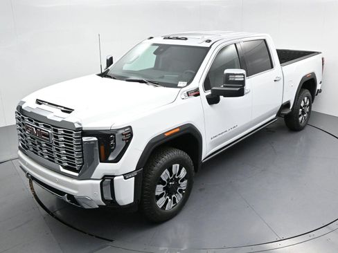Used 2026 GMC Sierra 3500 Denali w/ Denali Reserve Package AWD/4WD image 39