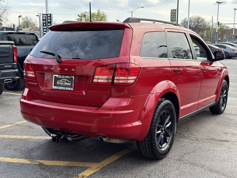 Used 2020 Dodge Journey SE w/ Blacktop Package FWD image 9