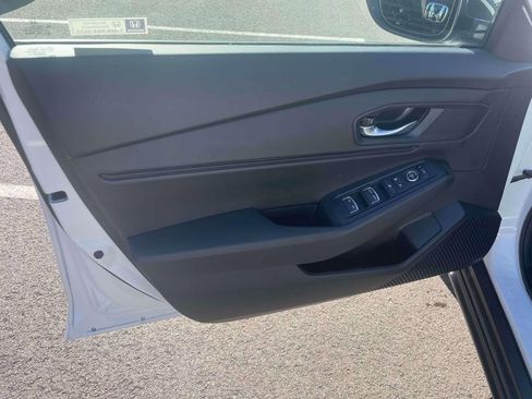 Certified 2025 Honda Accord SE image 15