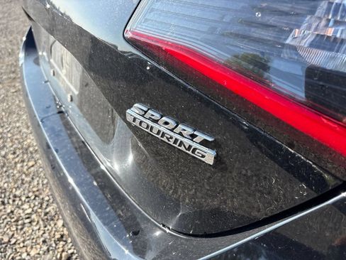 Used 2024 Honda Civic Sport Touring image 4
