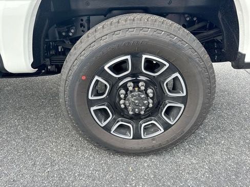New 2026 Ford F250 Platinum AWD/4WD image 10