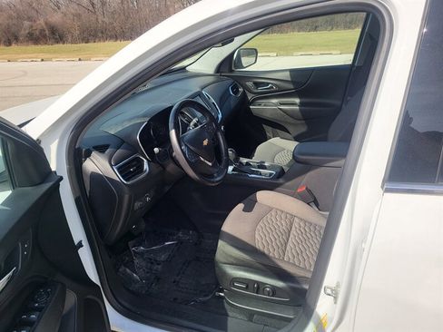 Used 2019 Chevrolet Equinox LT image 10