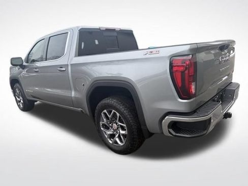 New 2026 GMC Sierra 1500 SLE w/ X31 Off-Road Package AWD/4WD image 5