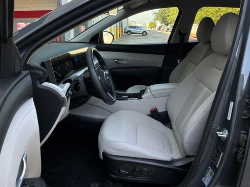 Used 2026 Hyundai Tucson SEL FWD image 10