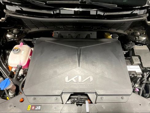 Used 2023 Kia Niro Wave image 12