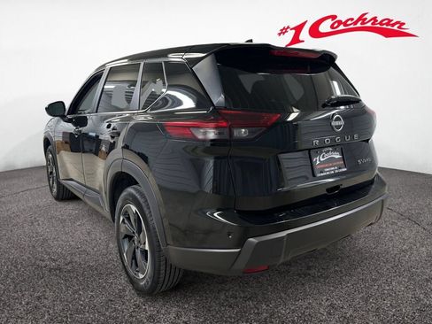 Used 2024 Nissan Rogue SV AWD/4WD image 20