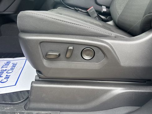 New 2026 Chevrolet Silverado 2500 Custom w/ Custom Value Package image 15