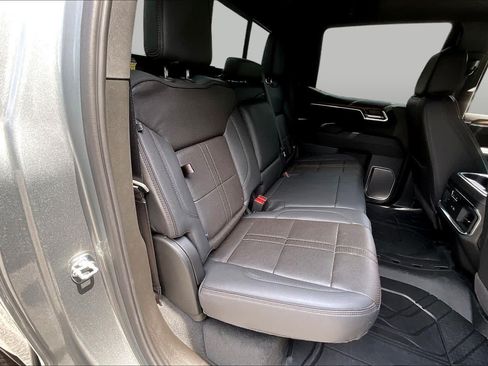 Used 2026 Chevrolet Silverado 1500 High Country w/ High Country Premium Package AWD/4WD image 41