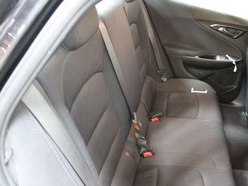 Used 2022 Chevrolet Malibu RS FWD image 9