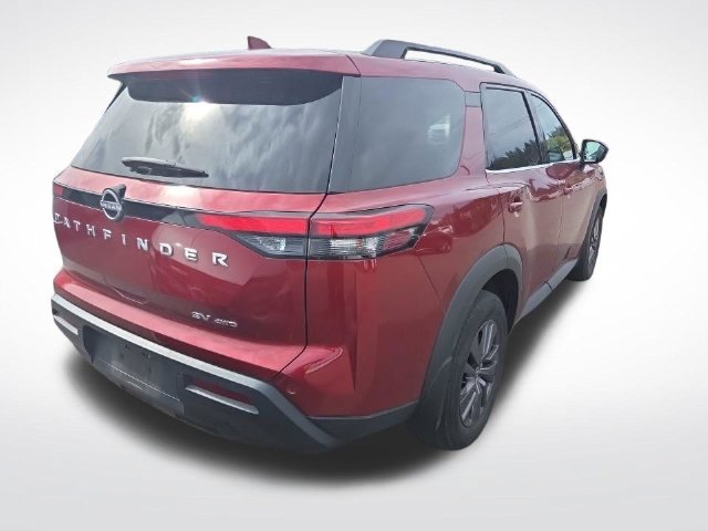 Used 2022 Nissan Pathfinder SV AWD/4WD image 5