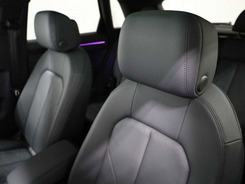 Used 2023 Audi Q3 2.0T Premium Plus w/ Premium Plus Package image 18