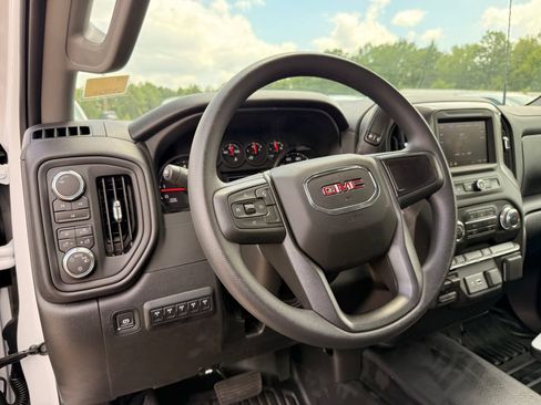 New 2026 GMC Sierra 2500 Pro w/ Convenience Package AWD/4WD image 16