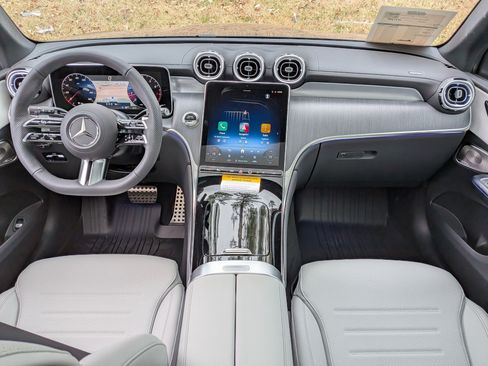 Used 2026 Mercedes-Benz GLC 300 4MATIC image 29