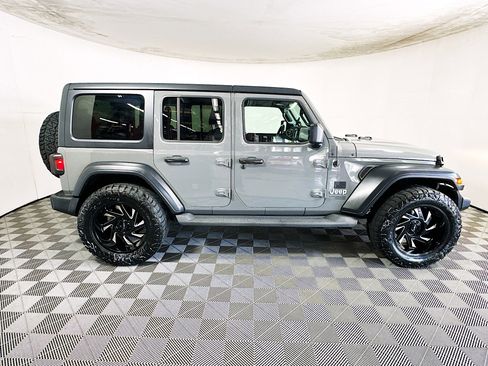 Used 2020 Jeep Wrangler Unlimited Sport S image 2