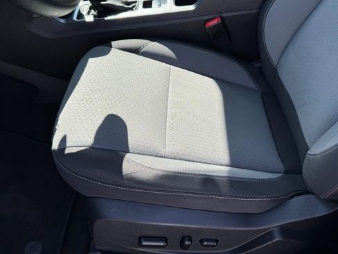 Used 2018 Ford Escape SE w/ SE Sync 3 Package image 14