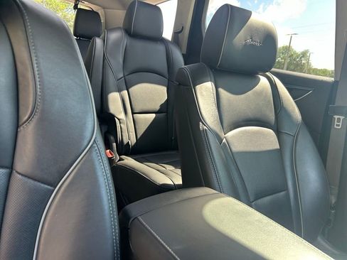 Used 2021 Buick Enclave Avenir w/ Avenir Technology Package FWD image 37