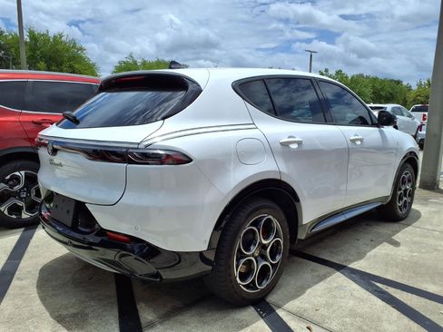 Used 2024 Alfa Romeo Tonale Ti AWD/4WD image 10