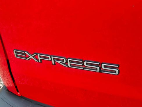 Used 2000 Chevrolet Express 3500 G3500 3dr Cargo Van w/ Convenience Pkg image 29