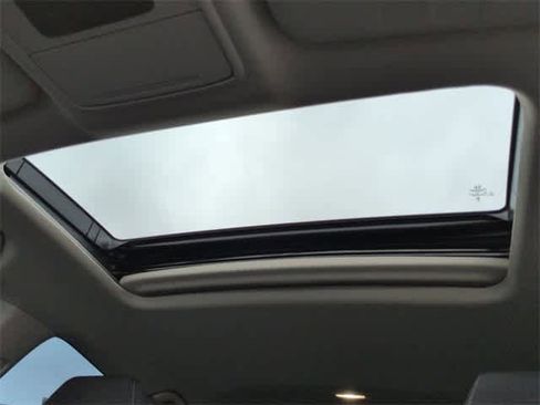 Used 2023 Honda Accord EX image 18