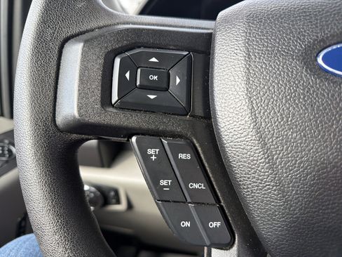 Used 2017 Ford F250 XLT image 19