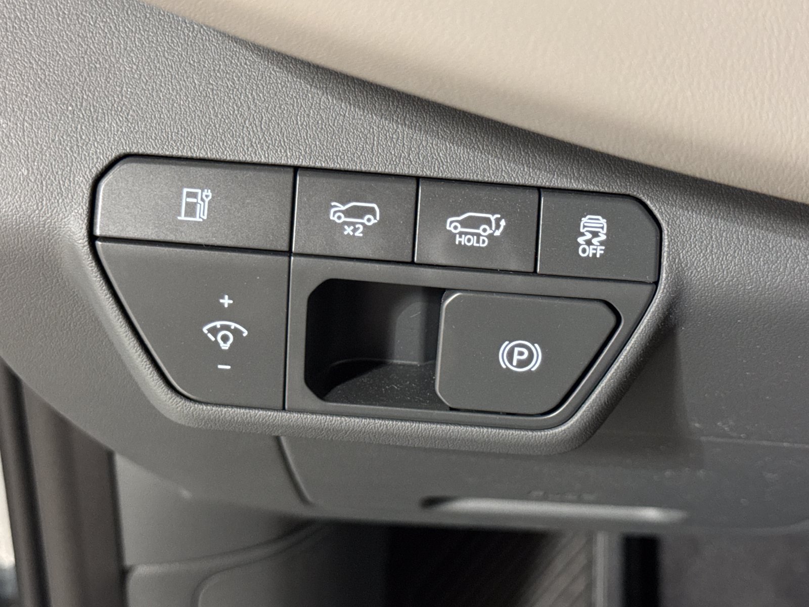 Certified 2024 Kia EV9 Wind AWD/4WD image 14