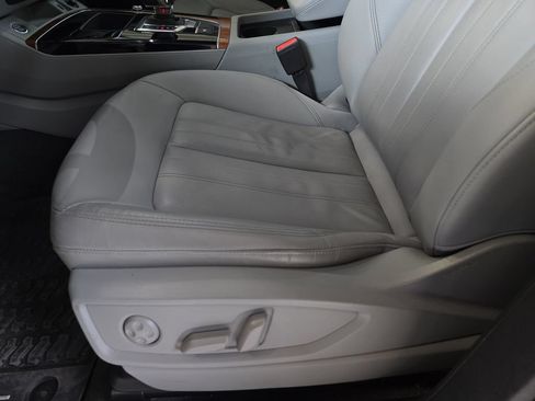 Used 2023 Audi Q5 2.0T Premium w/ Convenience Package AWD/4WD image 28