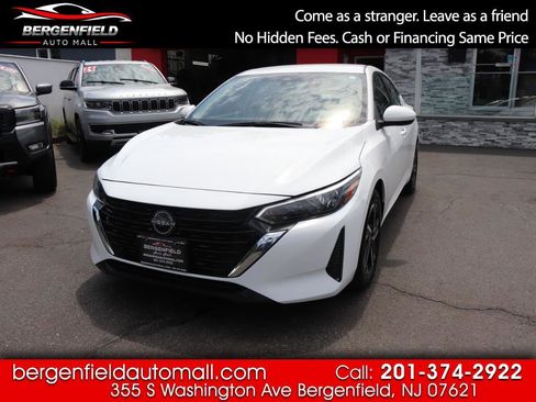 Used 2024 Nissan Sentra SV FWD image 1