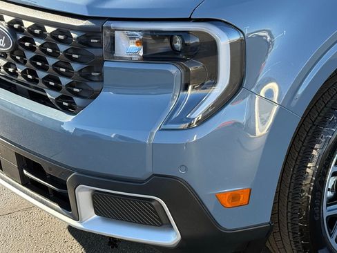 Used 2025 Ford Maverick Lariat w/ 4K Tow Package image 9