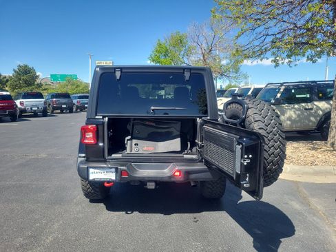 Used 2021 Jeep Wrangler Rubicon AWD/4WD image 32