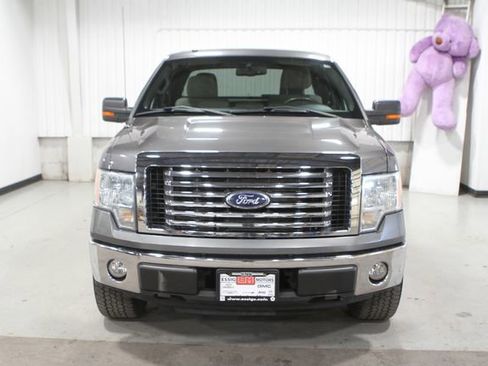 Used 2010 Ford F150 XLT image 2