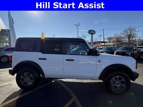 Certified 2025 Ford Bronco Big Bend image 9