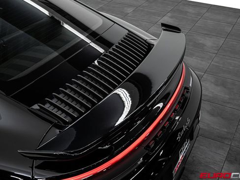 Used 2026 Porsche 911 Turbo S AWD/4WD image 18