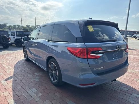 Used 2024 Honda Odyssey Elite image 7