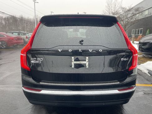 Used 2023 Volvo XC90 B6 Plus w/ Protection Package Premier image 4