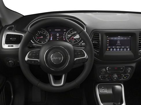 Used 2017 Jeep Compass Limited AWD/4WD image 10