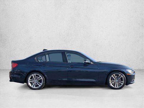 Used 2013 BMW 335i Sedan image 4