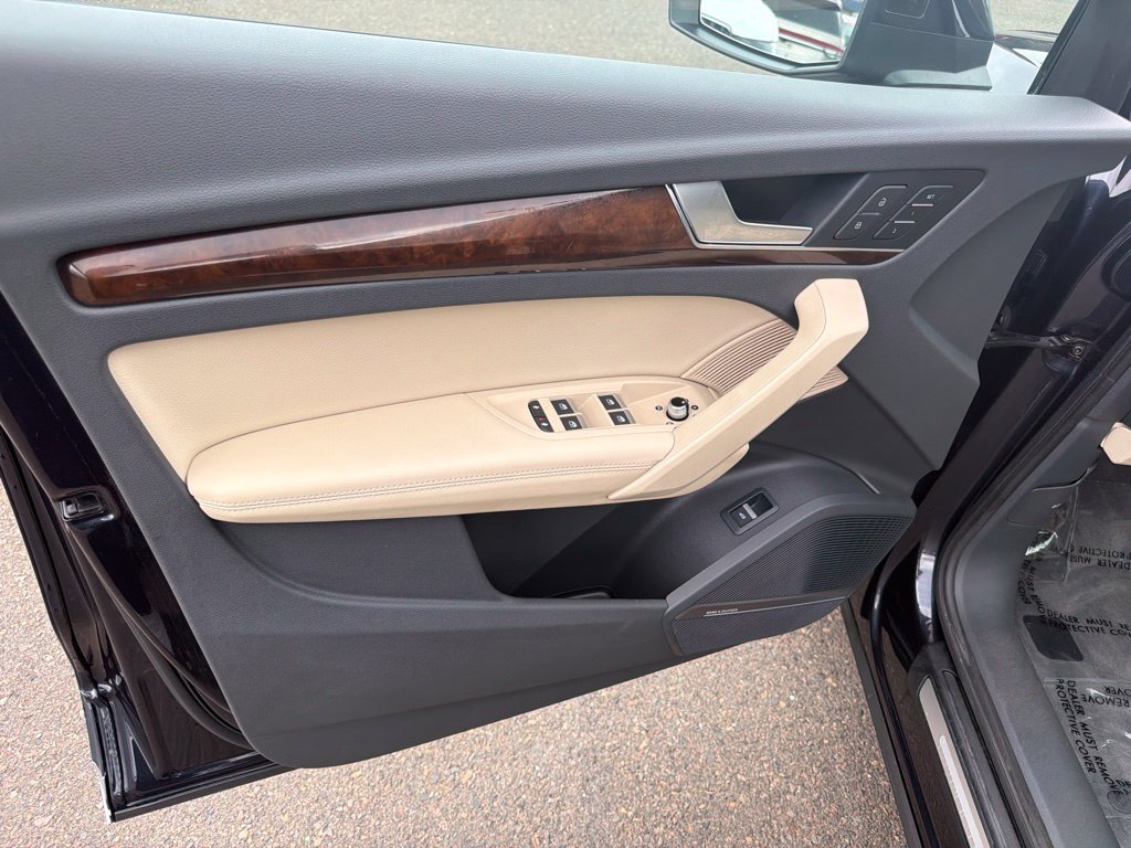 Used 2019 Audi Q5 2.0T Premium Plus w/ Premium Plus Package AWD/4WD image 10
