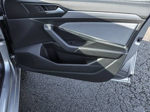 New 2026 Volkswagen Jetta SE FWD image 45