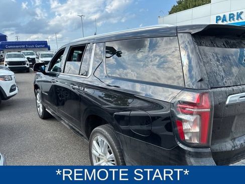 Used 2024 Chevrolet Suburban High Country w/ Premium Package AWD/4WD image 3