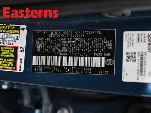 Used 2025 Toyota Camry SE FWD image 33
