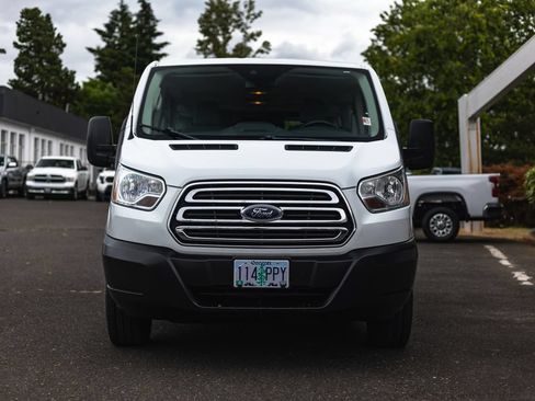 Used 2019 Ford Transit 350 XLT RWD image 5
