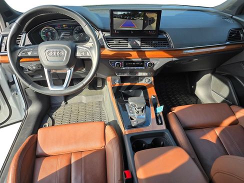 Used 2023 Audi Q5 e Premium Plus w/ Premium Plus Package AWD/4WD image 22