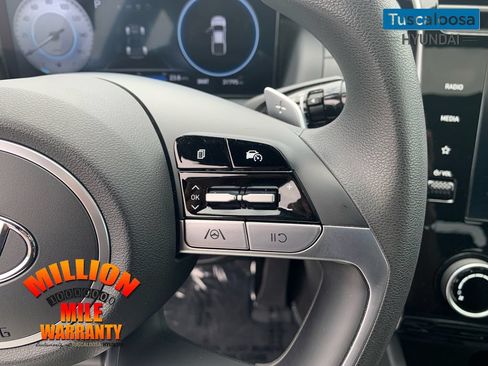 Used 2023 Hyundai Santa Cruz Night AWD/4WD image 18