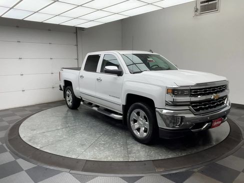 Used 2018 Chevrolet Silverado 1500 LTZ w/ Sport Package AWD/4WD image 34