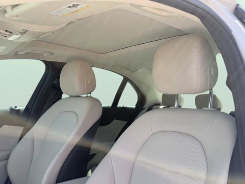 Used 2018 Mercedes-Benz C 300 Sedan image 30