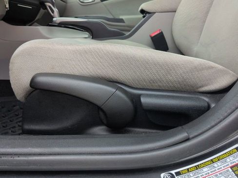 Used 2013 Honda Civic LX image 19