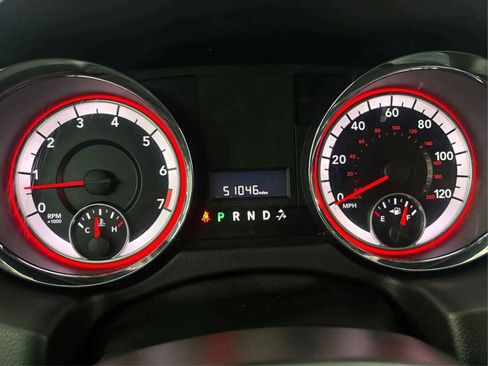 Used 2018 Dodge Grand Caravan SE FWD image 23