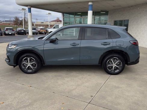 Certified 2025 Honda HR-V EX-L image 6