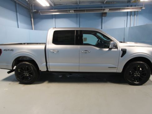 New 2025 Ford F150 Platinum w/ Equipment Group 702A High image 39