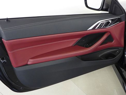 Used 2023 BMW M440i Convertible w/ Premium Package image 12